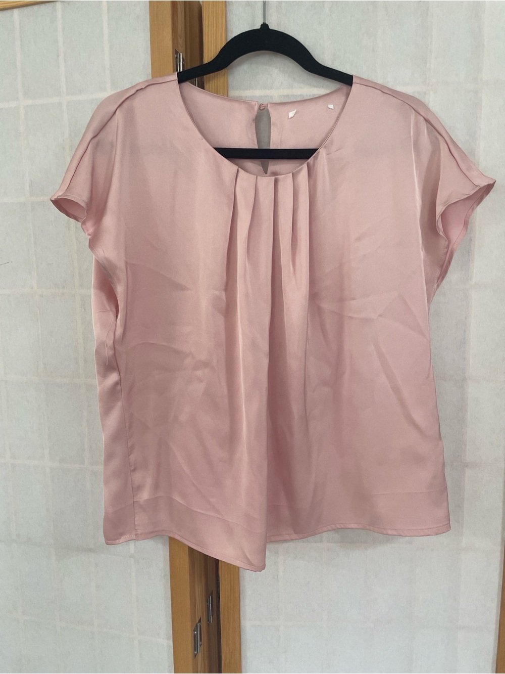 Women's Pleated Short-Sleeve Blouse - Blush Pink
